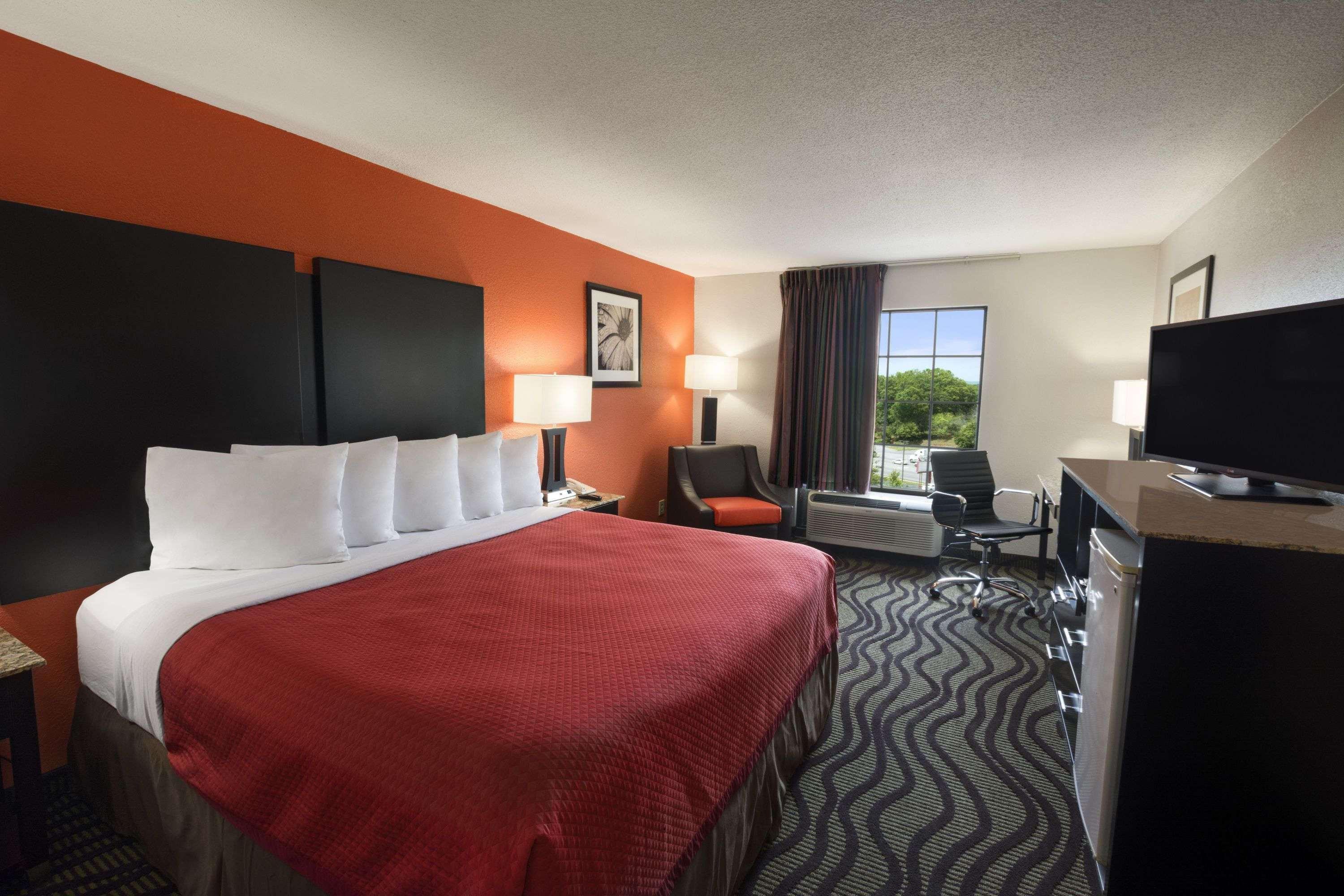 Days Inn By Wyndham Rome Downtown Dış mekan fotoğraf